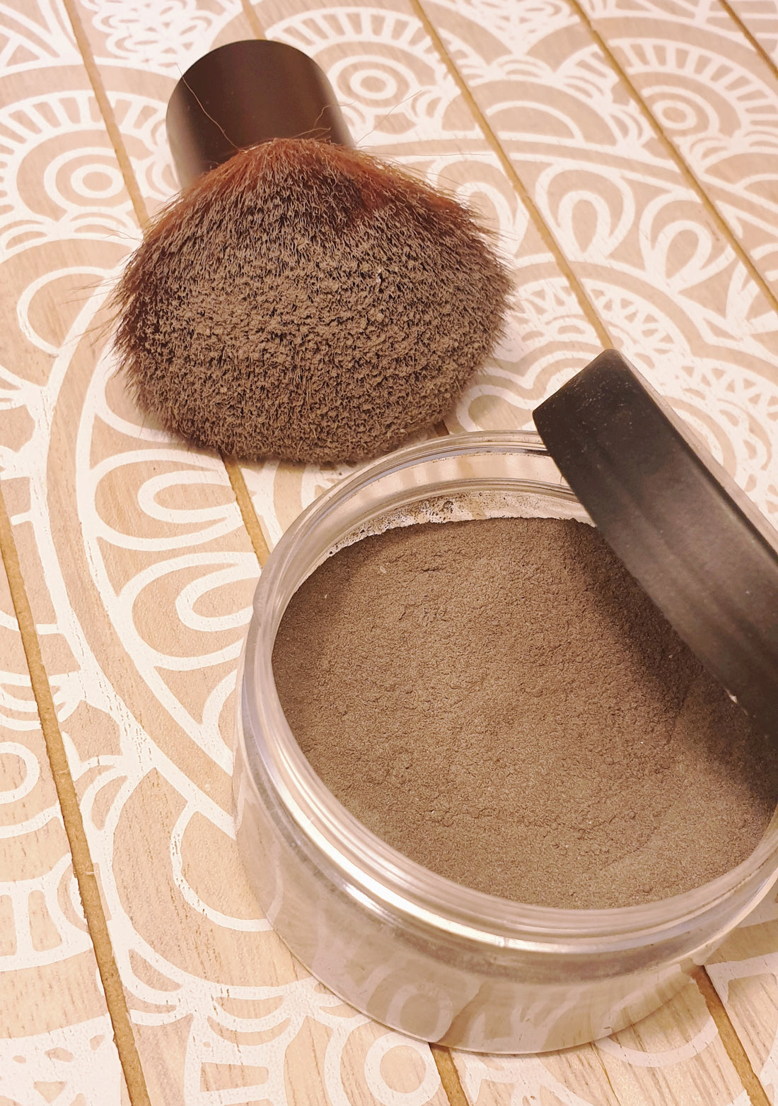 Pourquoi utiliser un Shampoing sec ?